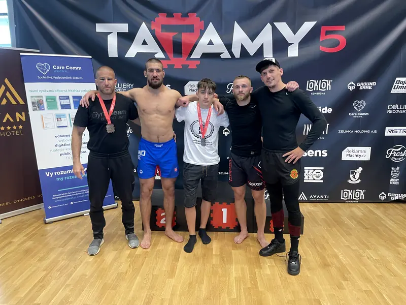 Členovia klubu s medailami — Submission Fighting Academy Hlohovec